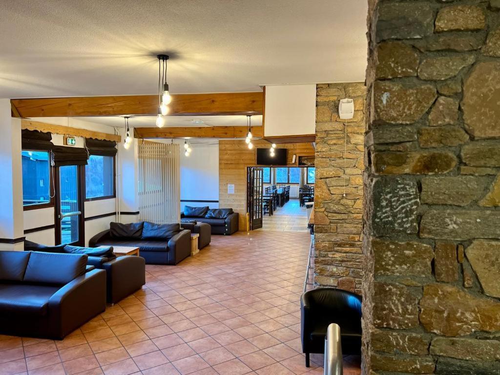Hotel Le Piolet Saint-Martin-de-Belleville Buitenkant foto